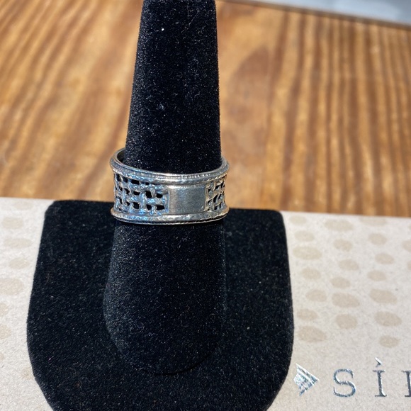 Silpada SS CZ Marquis Ring - Picture 3 of 3